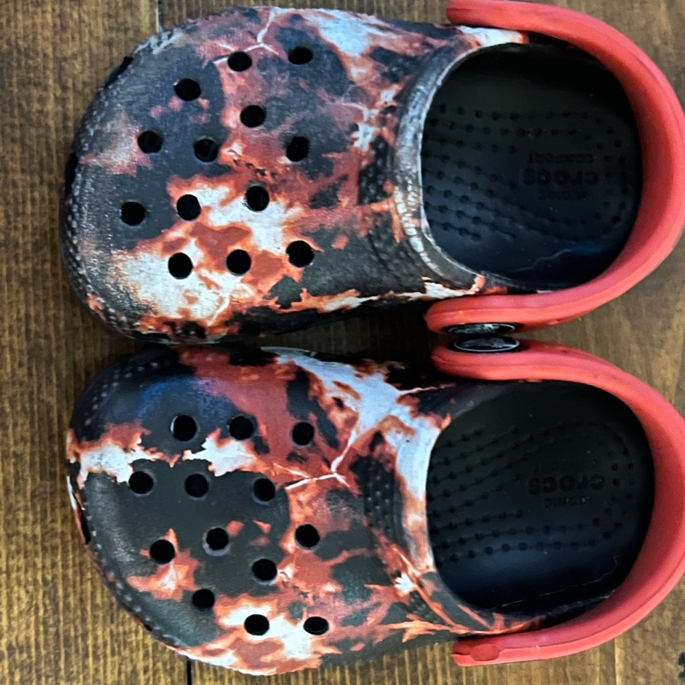 4c crocs
